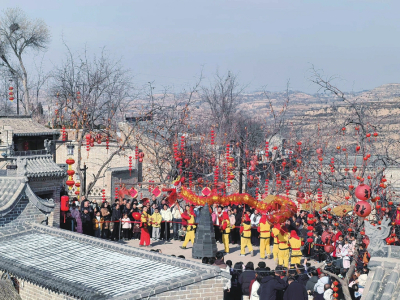 點(diǎn)擊放大